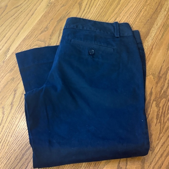 The Limited Vintage Black Drew Fit capri pants - Picture 3 of 3